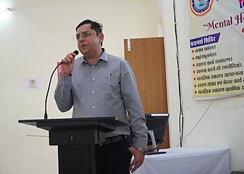 Dr. Sarang Pandit, MBBS, DPM - SAMVEDNA CLINIC