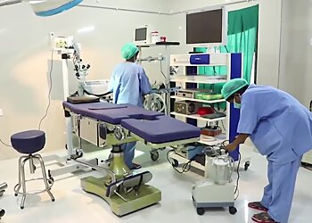 Dr. Saravana Kumar, MBBS, DLO, MS - SARAVANA ENT HOSPITAL