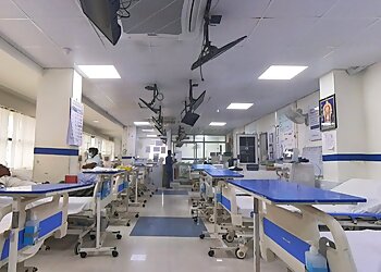 Dr. Saravanan T, MBBS, MD, DM - ABIRAMI KIDNEY CARE