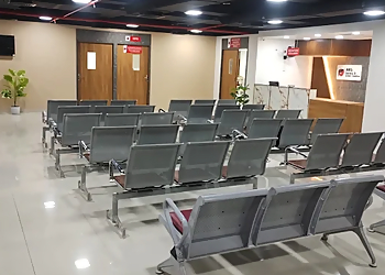 Dr. Satheesh Balakrishnan, MBBS, MD, DM - AKG GASTRO & LIVER CENTRE