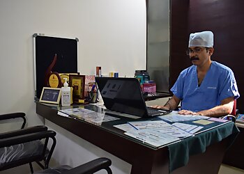 Dr. Sathischandra B.K, MBBS, M.Ch - FLAUNT-HAIR TRANSPLANT AND COSMETIC SURGERY CENTER