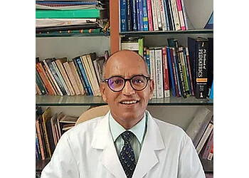Dr. Satish Pandya, MD, PGDAP, PGDGC - VARUN COMPLETE HEALTHCARE