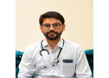 Dr. Saurav Pandey, MBBS, MD - RELAX CLINIC & PATHOLOGY