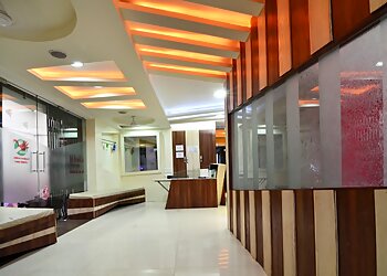 Dr. Shailen Babubhai Modi, MBBS, MS - SHRUTI ENT HOSPITAL