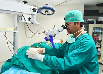 Dr. Shailen Babubhai Modi, MBBS, MS - SHRUTI ENT HOSPITAL