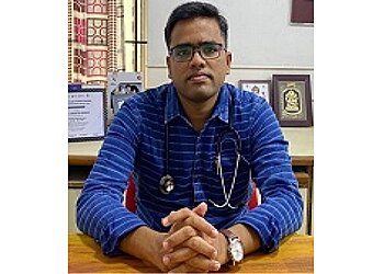 Erode Kidney Specialist Doctors Dr. Shakthi Kumar, MBBS, MD, DNB - LOTUS HOSPITAL image 1