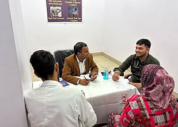 Dr. Shakti Singhal, MBBS, MD