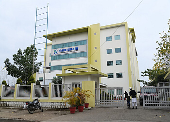 Dr. Sharad Kumar Agarwal, MBBS, MS, M.Ch - MEDIGRAM THE SUPER SPECIALITY HOSPITAL