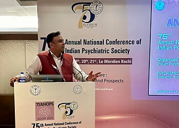 Dr. Shariq Qureshi, MBBS, DPM