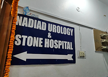 Dr. Shashank Abhishek, MBBS, MS, DNB, - NADIAD UROLOGY AND STONE HOSPITAL