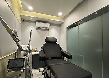 Dr. Shelly Garg - NEW ROOTS SKIN, LASER & HAIR TRANSPLANT CLINIC