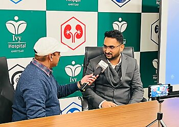 Dr. Sheshank Mahajan, MBBS, MS, MCH - AMANDEEP HOSPITAL