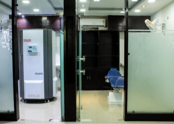 Dr. Shishir Gupta, MBBS, MD - SKIN HAIR LASER AND COSMETIC SURGERY CENTRE
