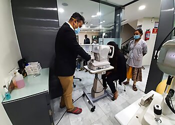 Dr. Shital S. Lalwani, MBBS, DNB - JEEVAN SPARSH EYE HOSPITAL