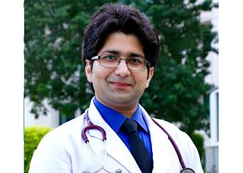 Dr. Shivanshu Raj Goyal, MBBS, MD, DNB - Salubrity Clinic