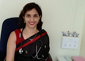 Pune Pediatrician Doctors Dr. Shruti Jadhav, MBBS, MD - HEALTHPOINT CLINIC GASTRO & CHILD CARE  image 1