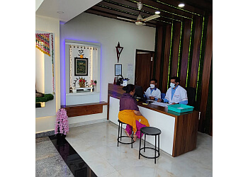 Dr. Siddharth Pujari, MS, DNB, MPH, FIOS - SIDDHARTH NETRALAYA