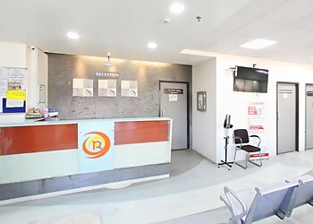 Dr. Sikandar Adwani, MBBS, MD, DM  - RADIANT SUPERSPECIALITY HOSPITAL