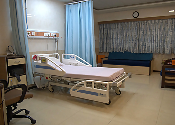 Dr. Siva Prasad Gourabathini, MS, MCh - BHAKTIVEDANTA HOSPITAL & RESEARCH INSTITUTE