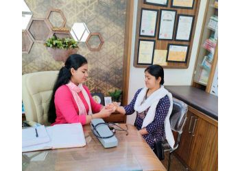 Dr Smriti Chourasia Ayurveda Clinic