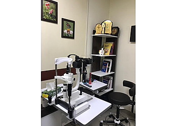 Dr. Smriti Jain, MBBS, MS MBBS, MS (Ophthalmology, Manipal) - DR SMRITI EYE CENTRE