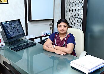 Vadodara Pulmonologists Dr. Sonia Dalal, MBBS, DTCD, DNB, FCCP - KALYAN CHEST CENTER image 1