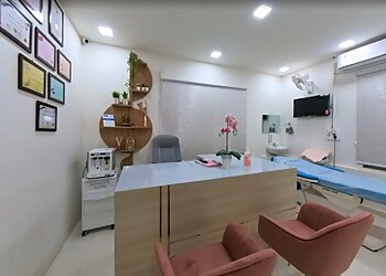 Dr. Pavuluri Sreenivasa Rao MBBS, M.S, M.Ch - DR SREENIVAS AESTHETICS