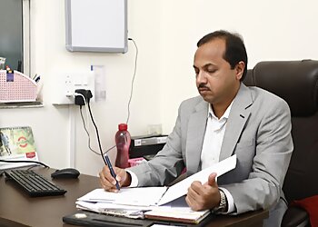 Dr. Srishail Chiniwalar, MBBS, MS, DNB