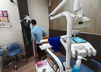Dr. Subodh Jain BDS, FAGE, PGCE - DR. SUBODH'S DENTAL CLINIC & ORTHODONTIC CARE CENTRE