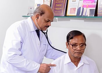 Dr. Suhas Bardapurkar, MBBS, MD