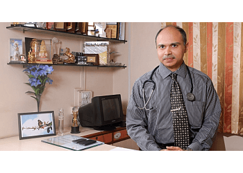 Dr. Sujit Arun Chandratreya, MD, DM, DNB - ENDOCARE CLINIC