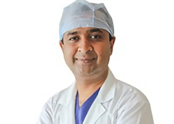 Dr. Sumant Gupta, MBBS, MD, DM - METRO HEART INSTITUTE WITH MULTISPECIALITY