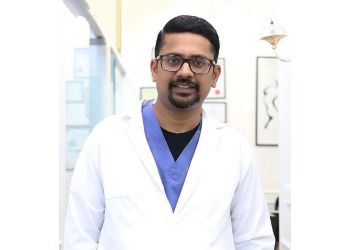 3 Best Hair Transplant Surgeons in Mumbai, MH - ThreeBestRated