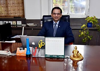 Dr. Sumit Malhotra, MBBS, MS, M.Ch - APOLLOMEDICS SUPER SPECIALITY HOSPITALS