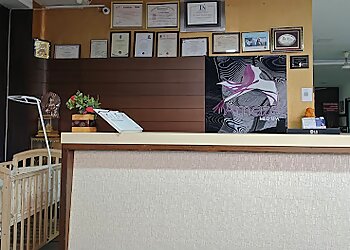 Dr. Sumita Shankar, MBBS, DNB, M.Ch - AMAZE MED SPA