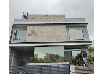 Dr. Sunil Arora, MBBS, MS, M.Ch - ALCS