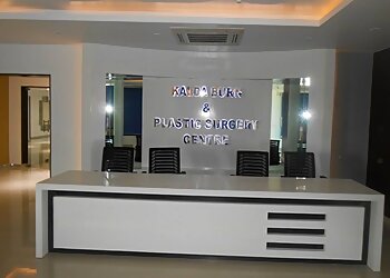 Dr. Sunil Kalda, MBBS, MS, M.Ch, DNB - KALDA HOSPITAL