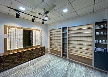 Dr. Supraja Arisetty, MBBS, DNB - NEERAJA EYE CARE