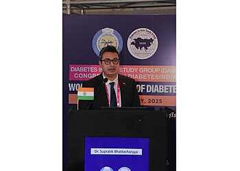 Dr. Supratik Bhattacharyya, MBBS, MD, FACP - APOLLO CLINIC NEWTOWN