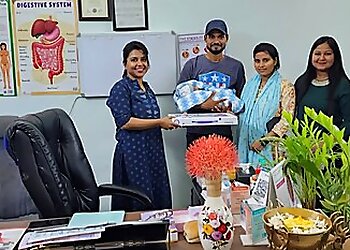 Dr Surbhi Suman, MBBS, MS, DNB, FMAS