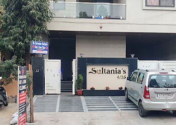 Dr Surender Sultania, MBBS, MD, DM - DR SURENDER SULTANIA GUT & LIVER CLINIC