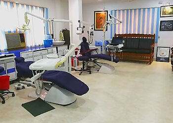 Dr. Suresh Gorantla, BDS, MDS - VISAKHA SUPERSPECIALTY DENTAL CLINIC