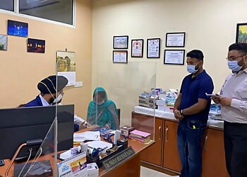 Dr. Swapan Nagpal, MBBS, DNB, MRCP, FACR - NEW-AGE RHEUMATOLOGY