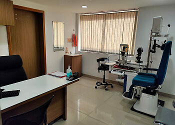 Dr. Swapnila Prasad, MBBS, MS - DEVALK NETRALAYA