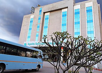 Dr. Tamilarasan, MBBS, DTCD, DNB - APOLLO SPECIALITY HOSPITALS