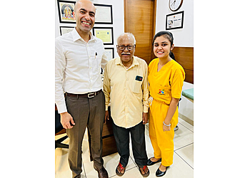 Dr. Tanveer Bhutani, MBBS, MS - EVA HOSPITAL