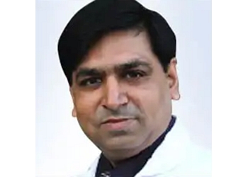 Dr. Tarun Jain, MBBS, MS, M.Ch - Renew Hair & Plastic Surgery