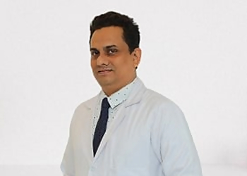 Dr. Tarun Mathur, MBBS, MD, DM -  PARAS HEALTH