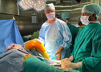 Dr. Tushar Anand, MBBS, MS Ortho - RAM ANAND ORTHOPAEDIC CENTRE