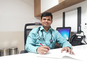 Dr. Tushar P. Lanjewar, MBBS, DNB - SAMARTH HEART CLINIC & DIAGNOSTIC RESEARCH CENTRE